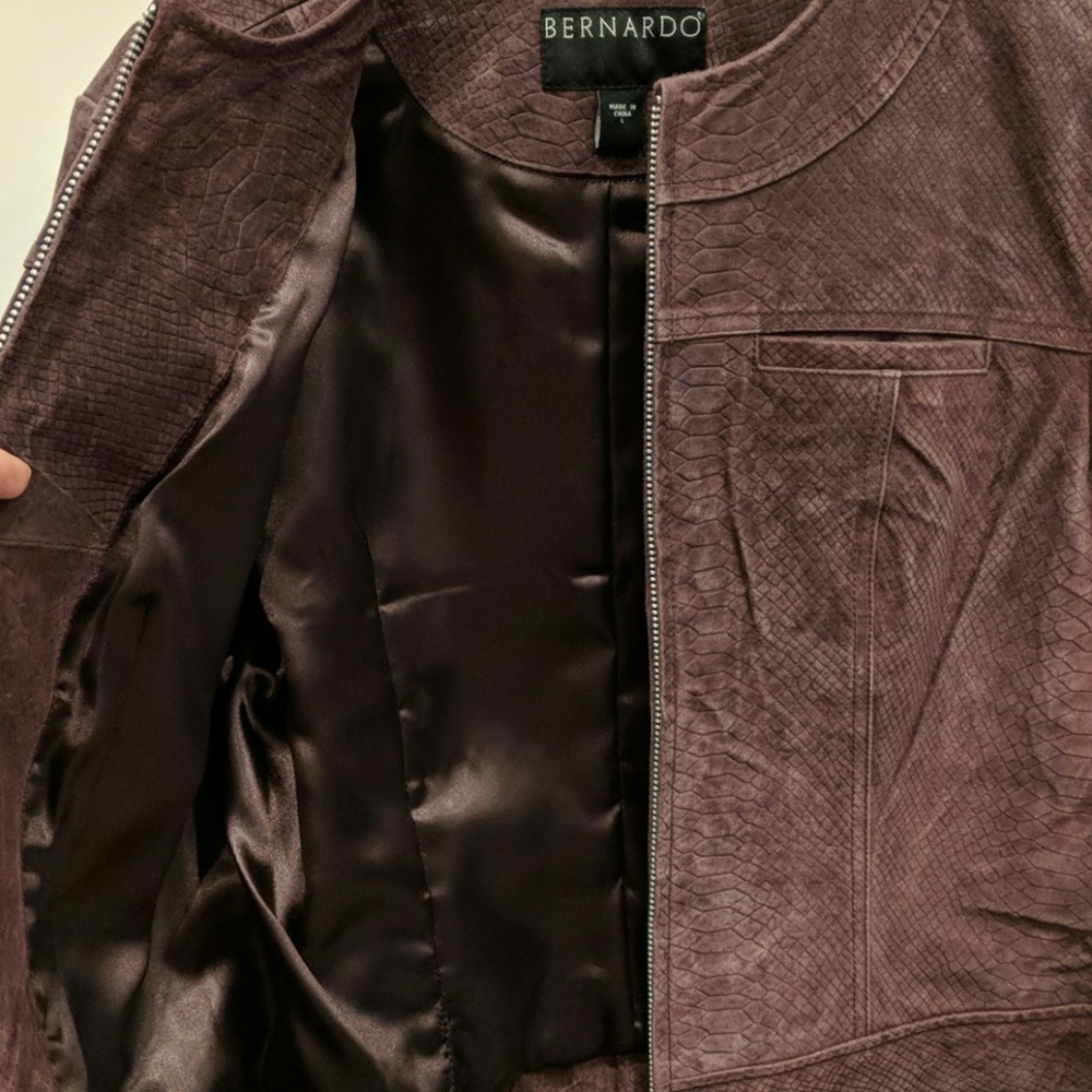 Leather jacket - Picture 3 of 4